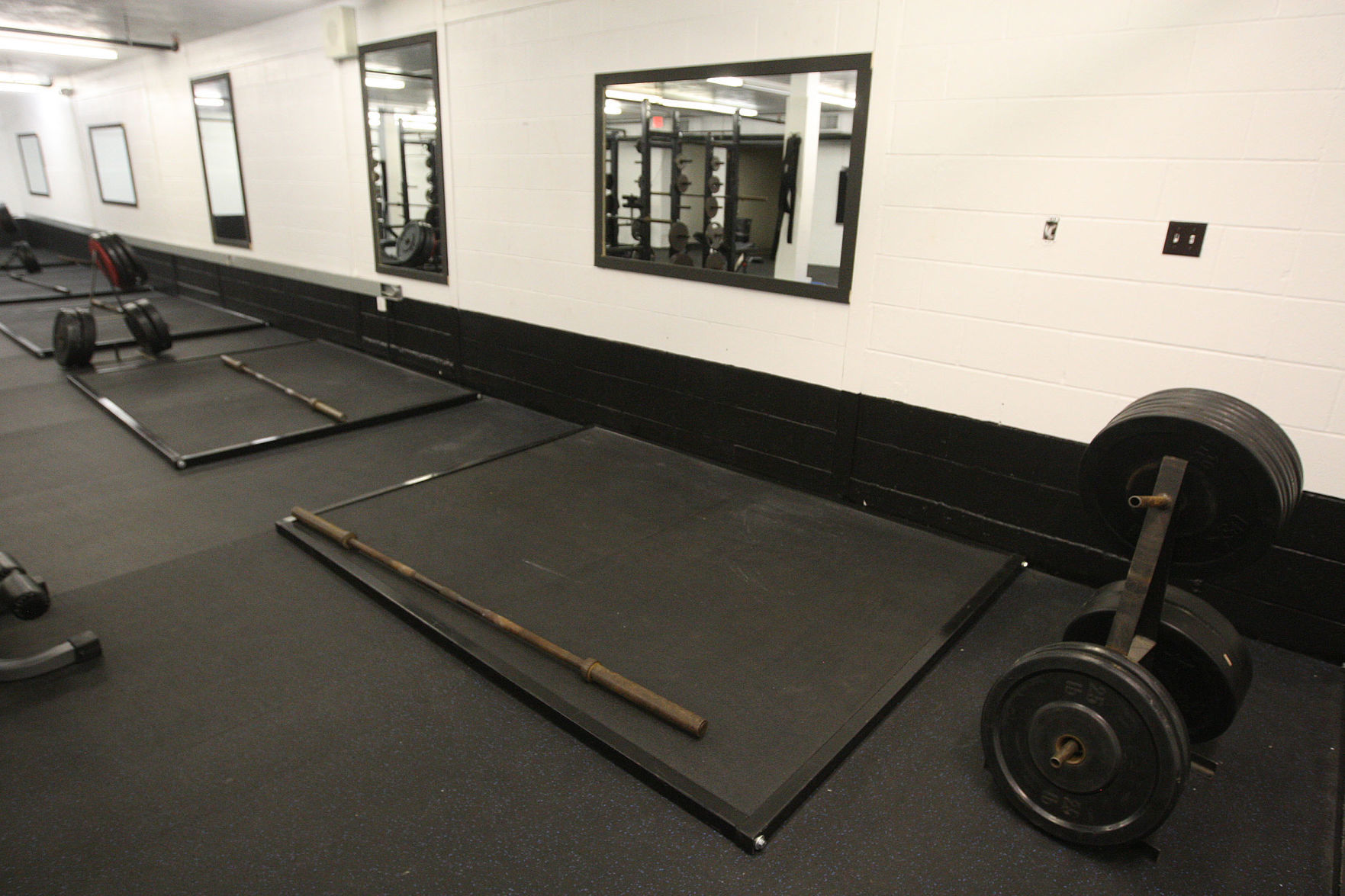AO weight room 1 8.27.18.jpg